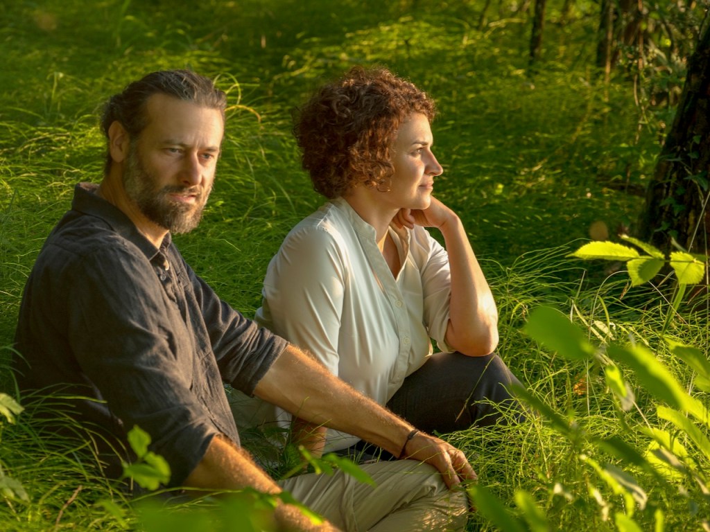 Portrait_Martin & Julia_Am Waldboden